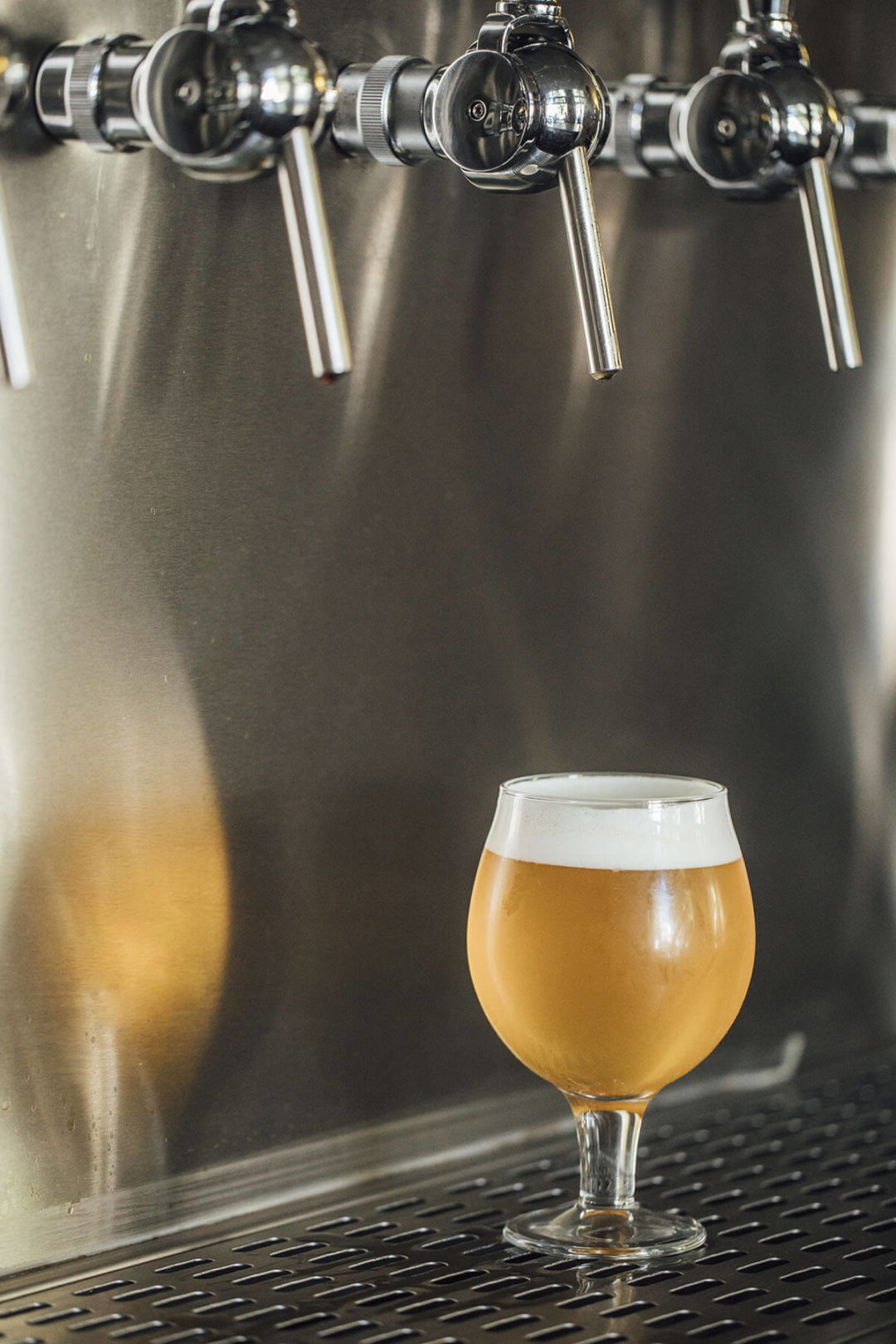 4 Reasons To Hire Beer Line Cleaning Professionals Clean Lines